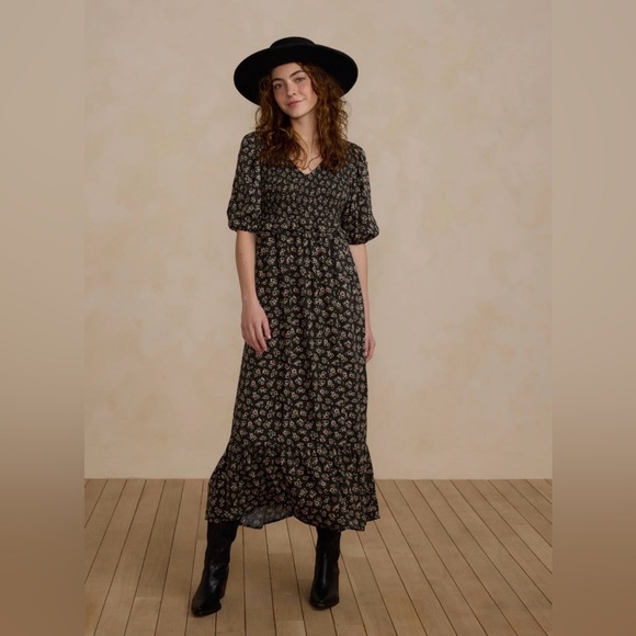 Rylee + Cru Dresses & Skirts - KATE DRESS | DARK FLORAL Rylee and Cru size L